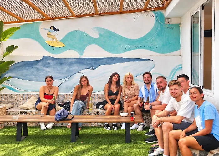 Endless Summer Hostel (Adults Only)